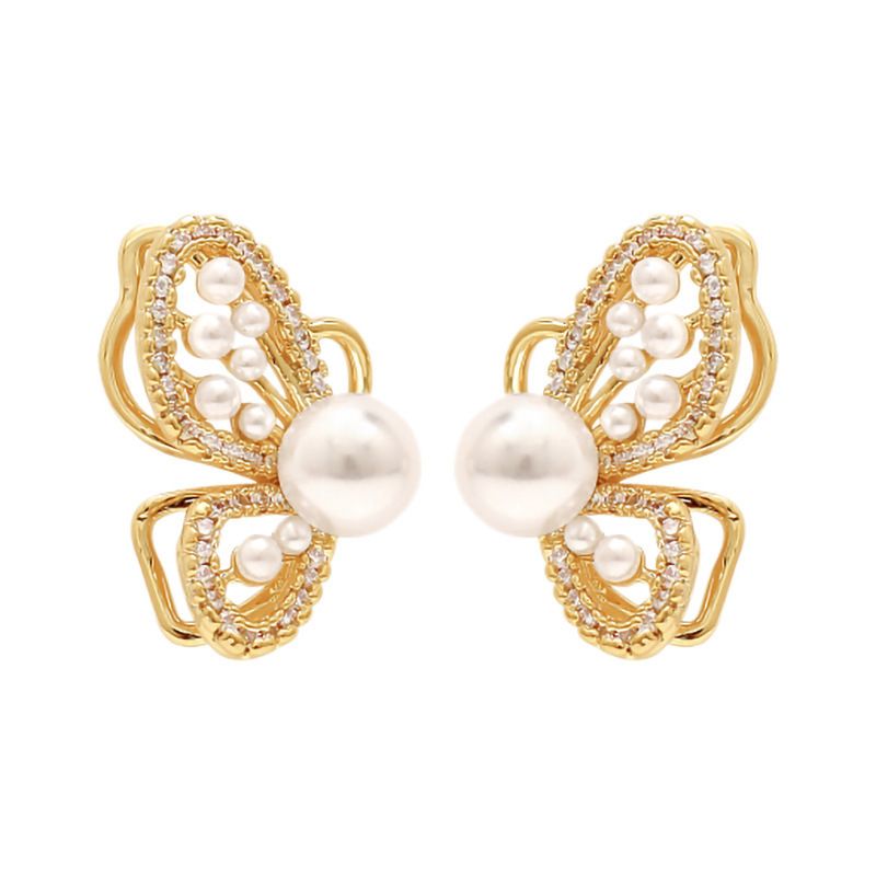 Butterfly pearl earrings