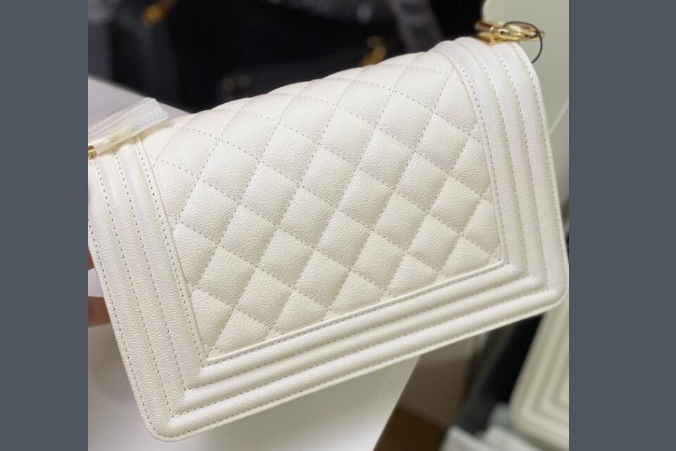 White -Calfskin Caviar