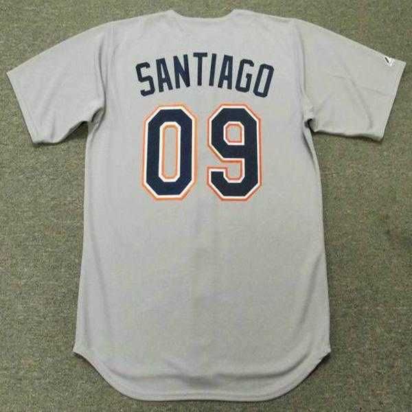 9 Benito Santiago 1992 Gray