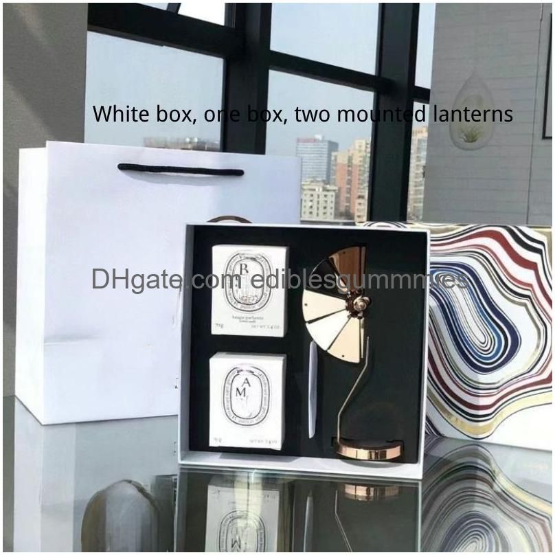 4 białe pudełko