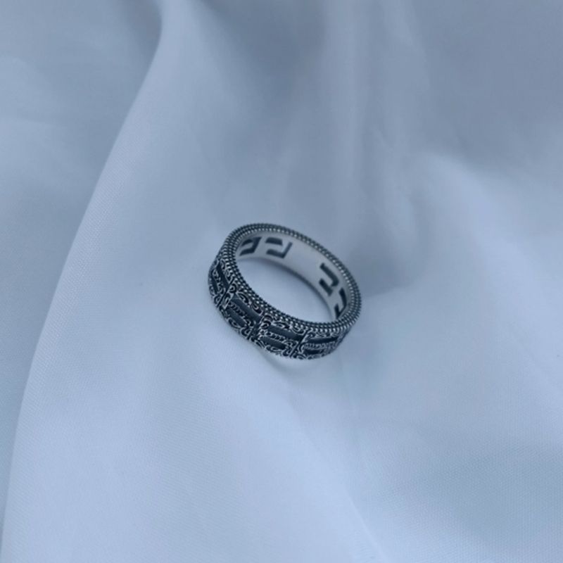 Schmaler Ring