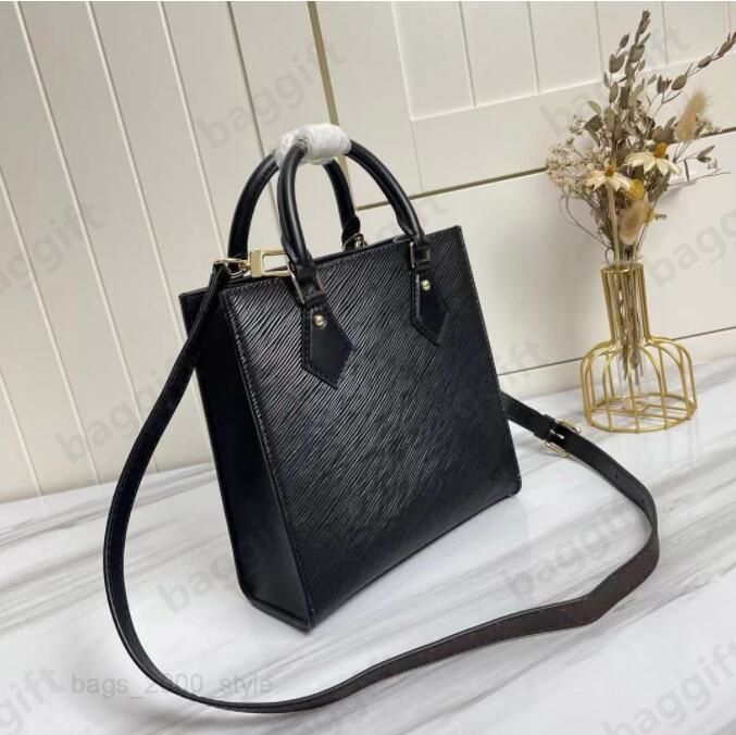 Louis Vuitton Petit sac plat (M81295, M69442)