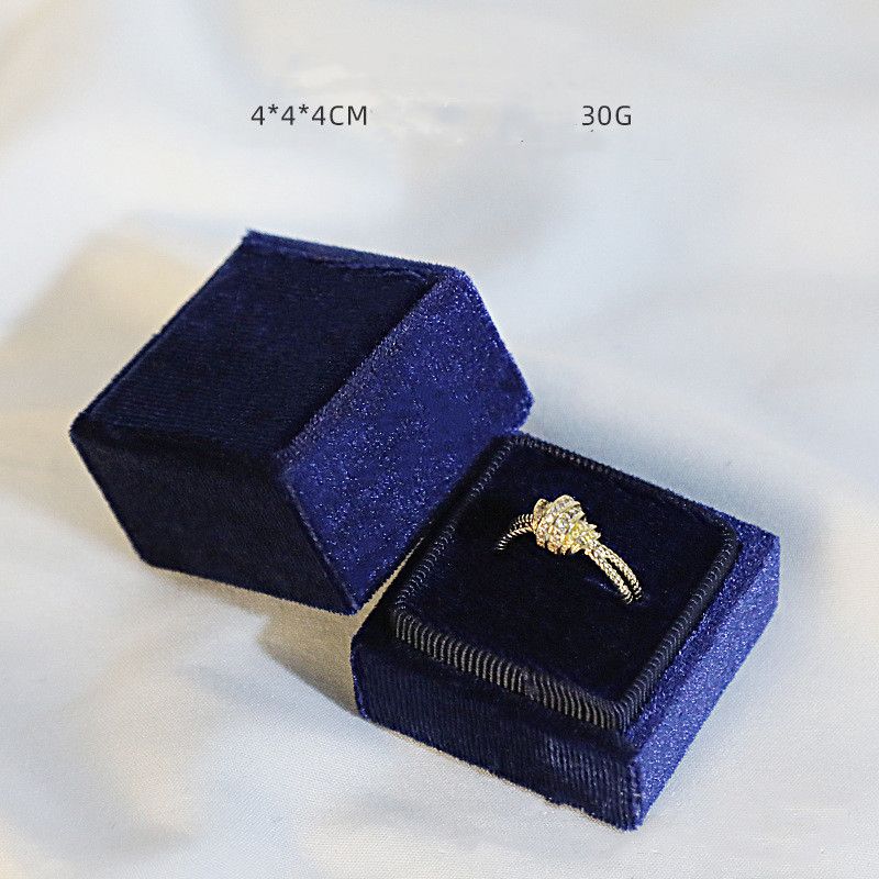 Navy Bule 4x4x4cm Box