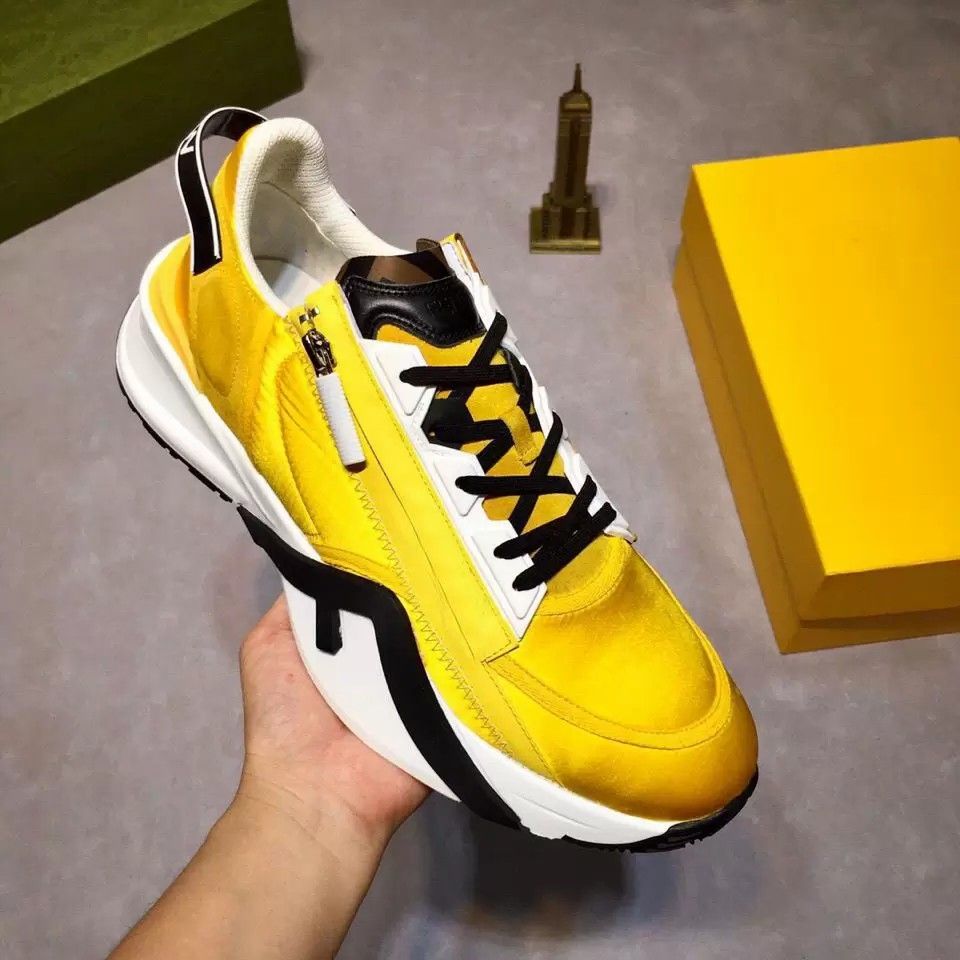 Dw sports hotsell mens trainers
