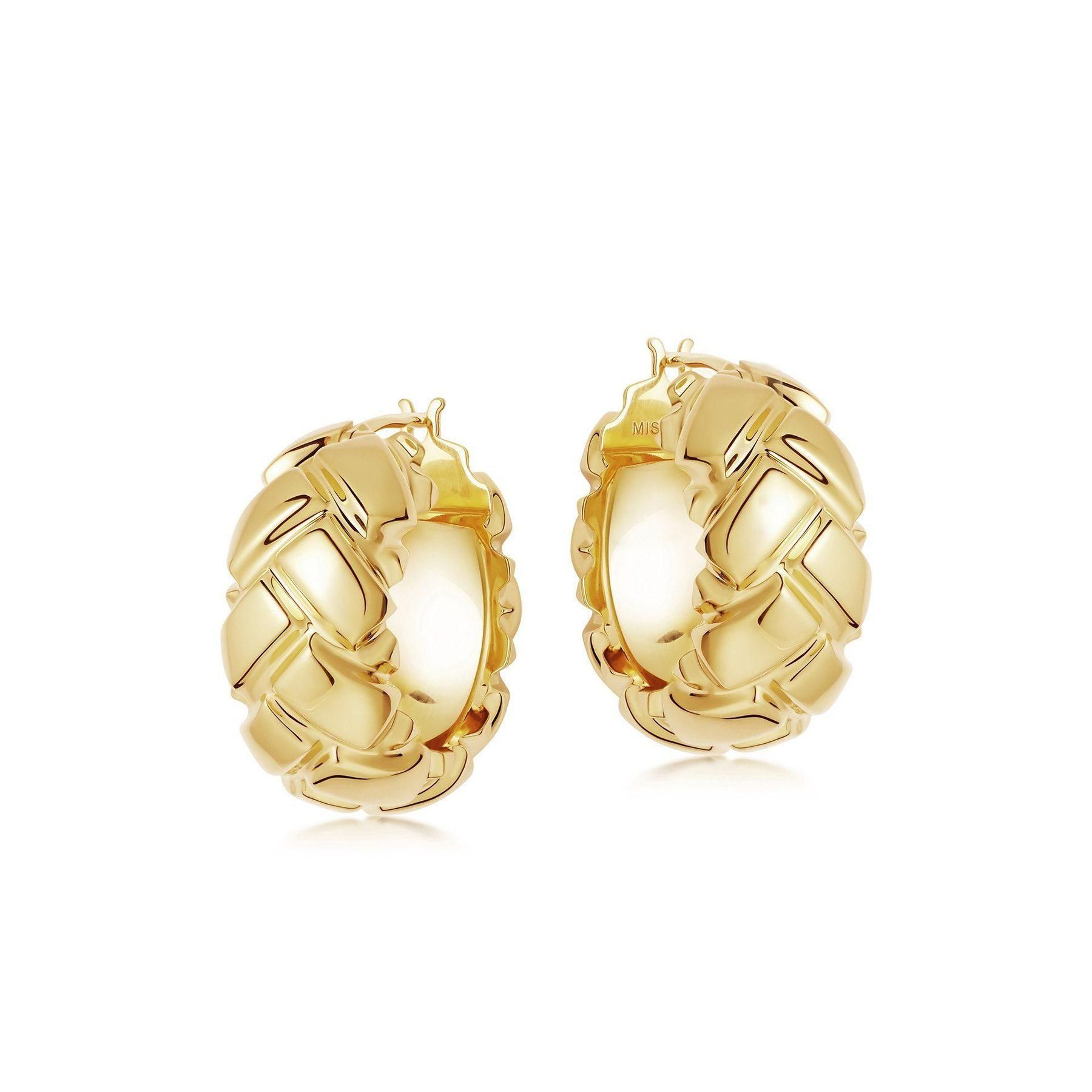 gold earrings