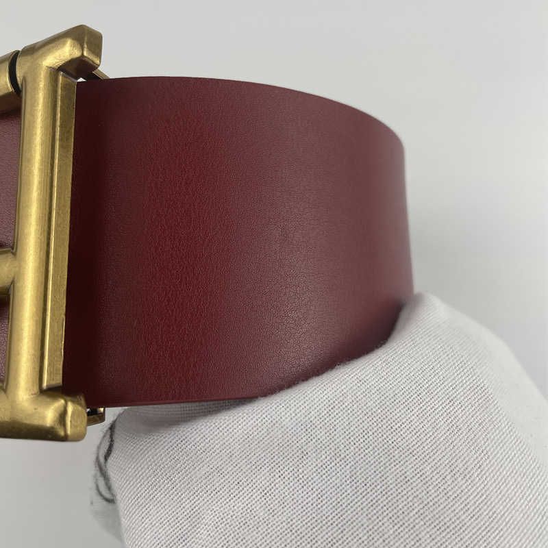 4: Ceinture rouge + largeur 7.0cm