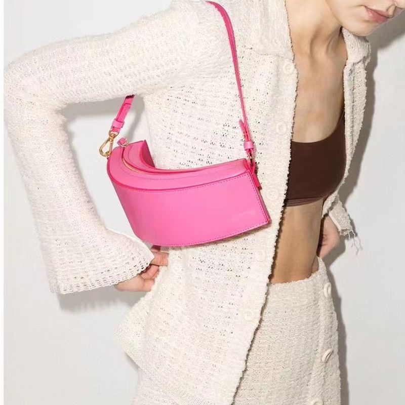 Vangue Women's Designer Leather Crossbody Bag