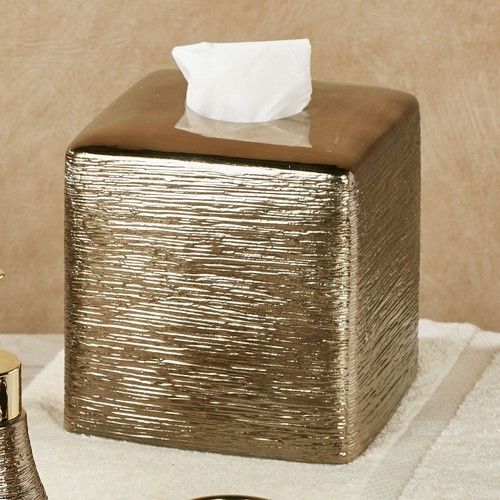 Tissue box