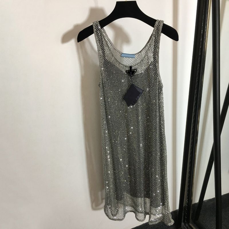 Vestido prateado