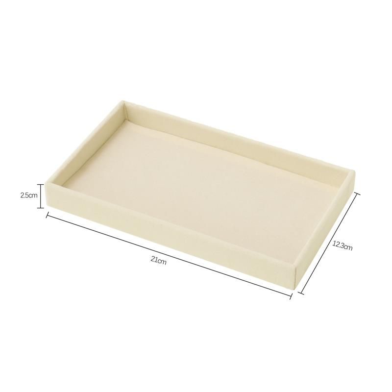 Assiette vide beige