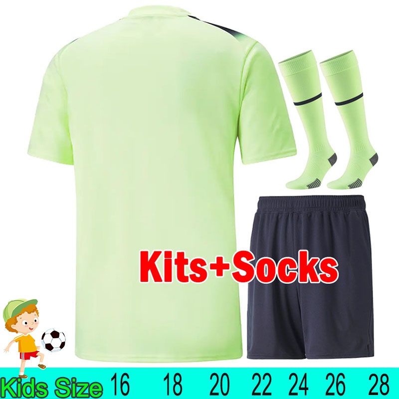 22-23 Derde Kids Kits+Socks