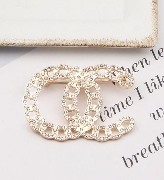 Luxury Crystal Rhinestone C Clasp Brooch For Women Fashionable Suit Pin And  Clothing Decoration Accessory From Ming0102, $2.18