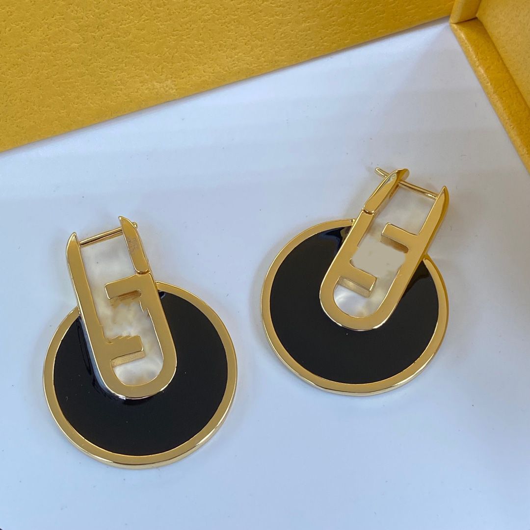 F earring 2