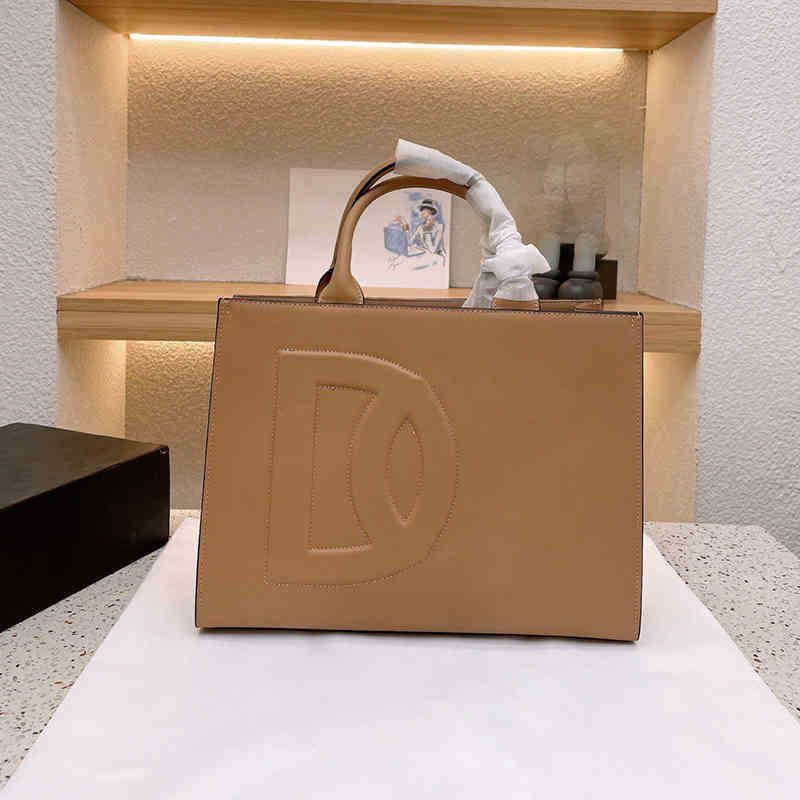 Dgbag-Light Brown-28 см