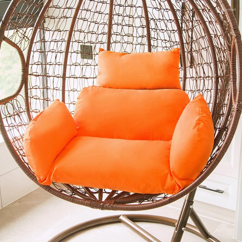 Pomarańczowa poduszka