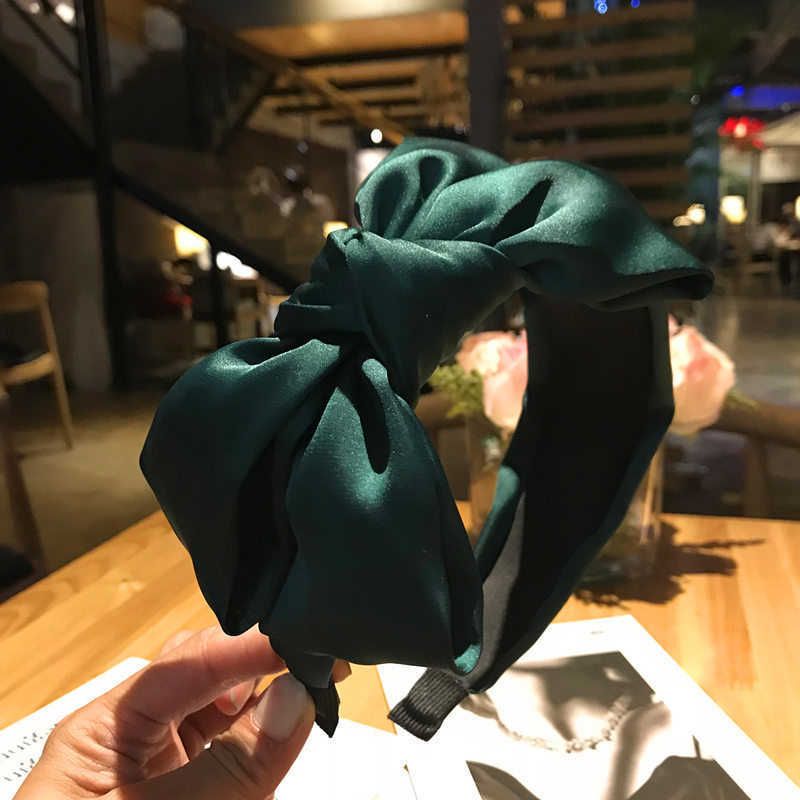 Silk Bow 1-Size Fits All