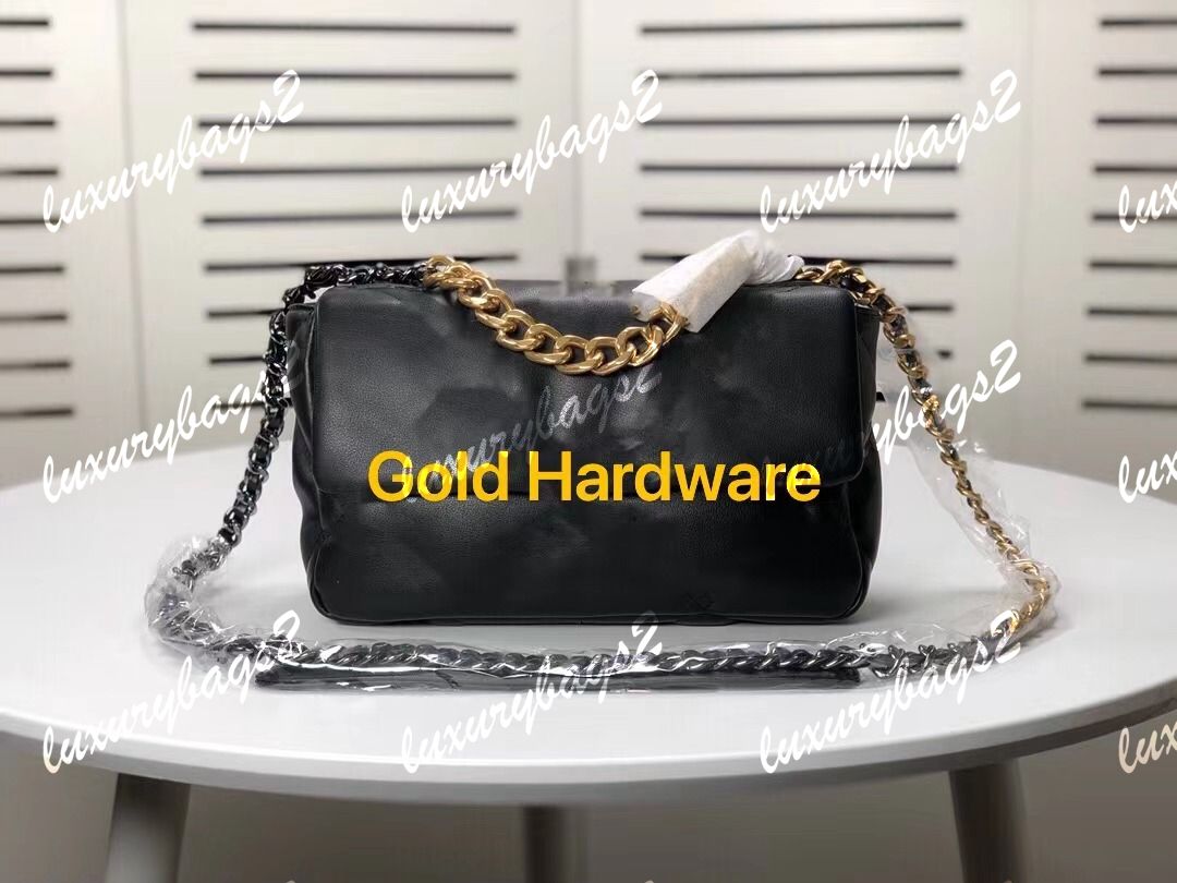 19BAG-Black-شعار Gold