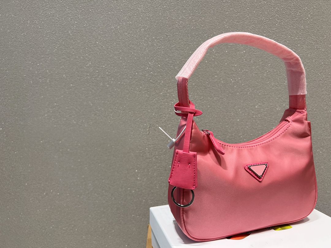 Pink Hobo 2000