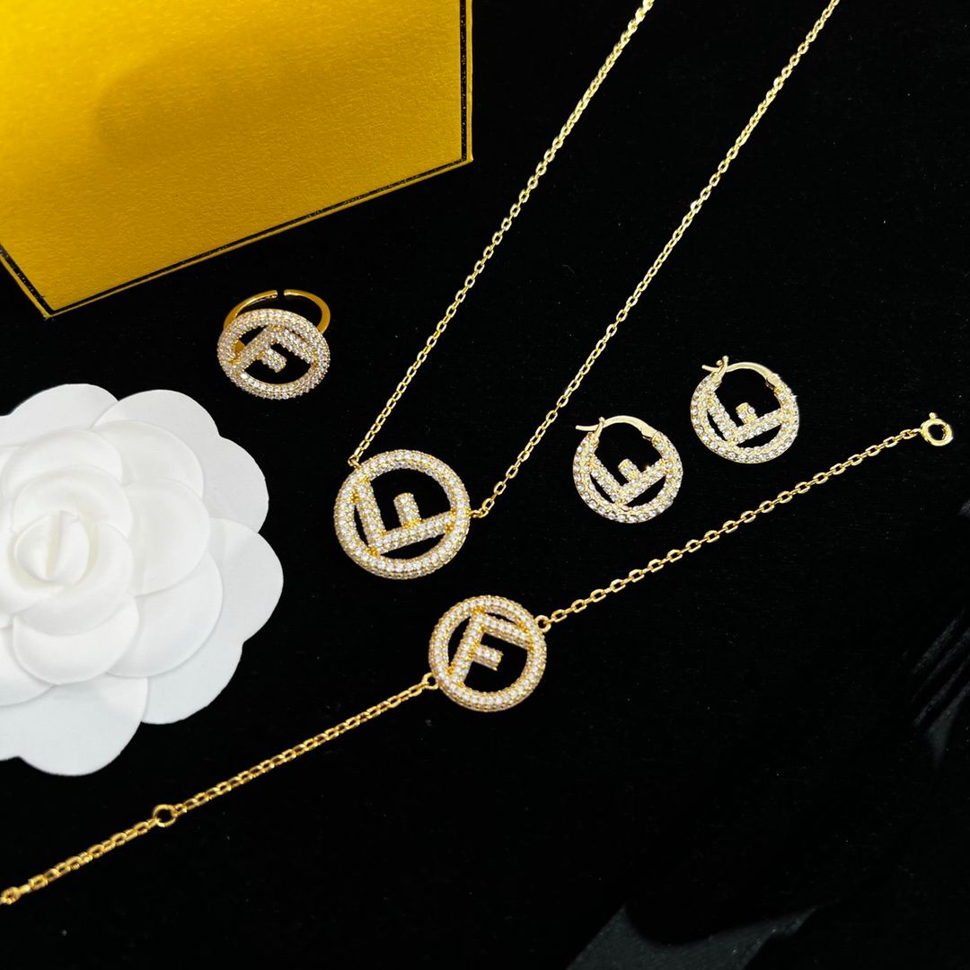 4pcs-120 necklace bracelet earring ring