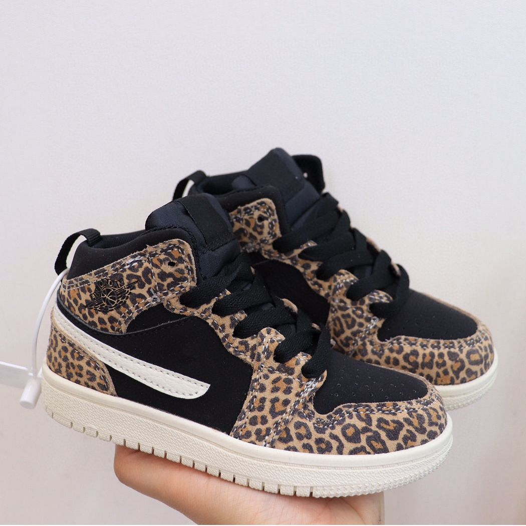 #010 Leopard