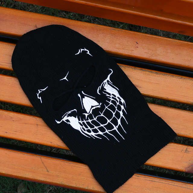 skull embroidery