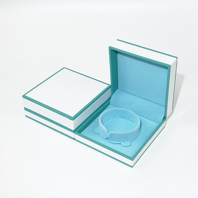 Bracelet Box