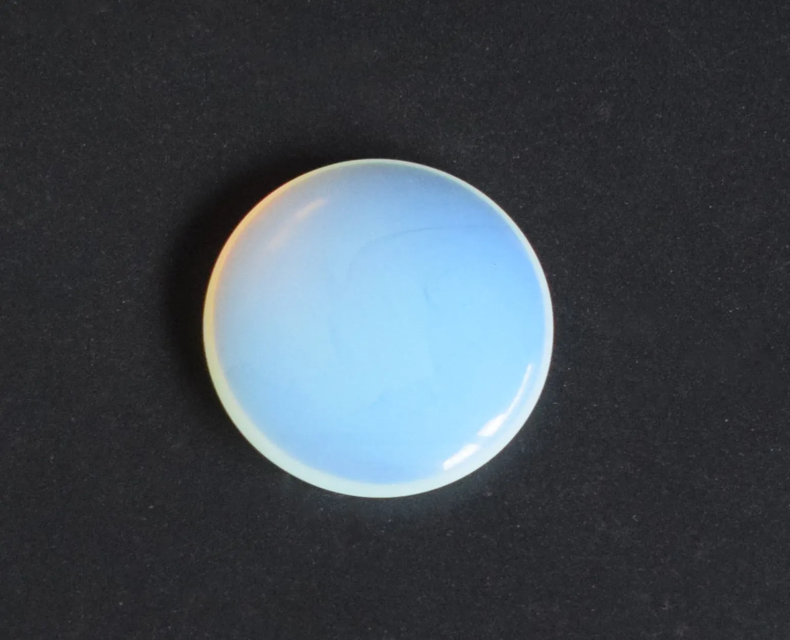 Artificiell opal