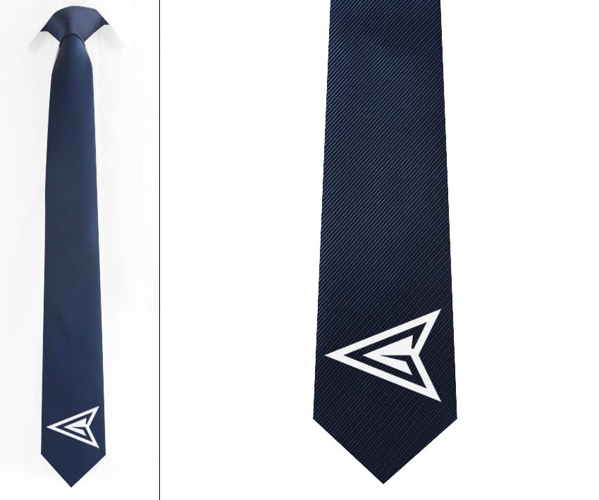 Białe logo navy Tie