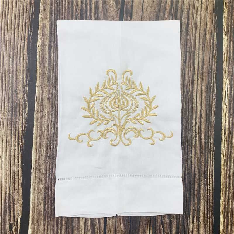 金の刺繍