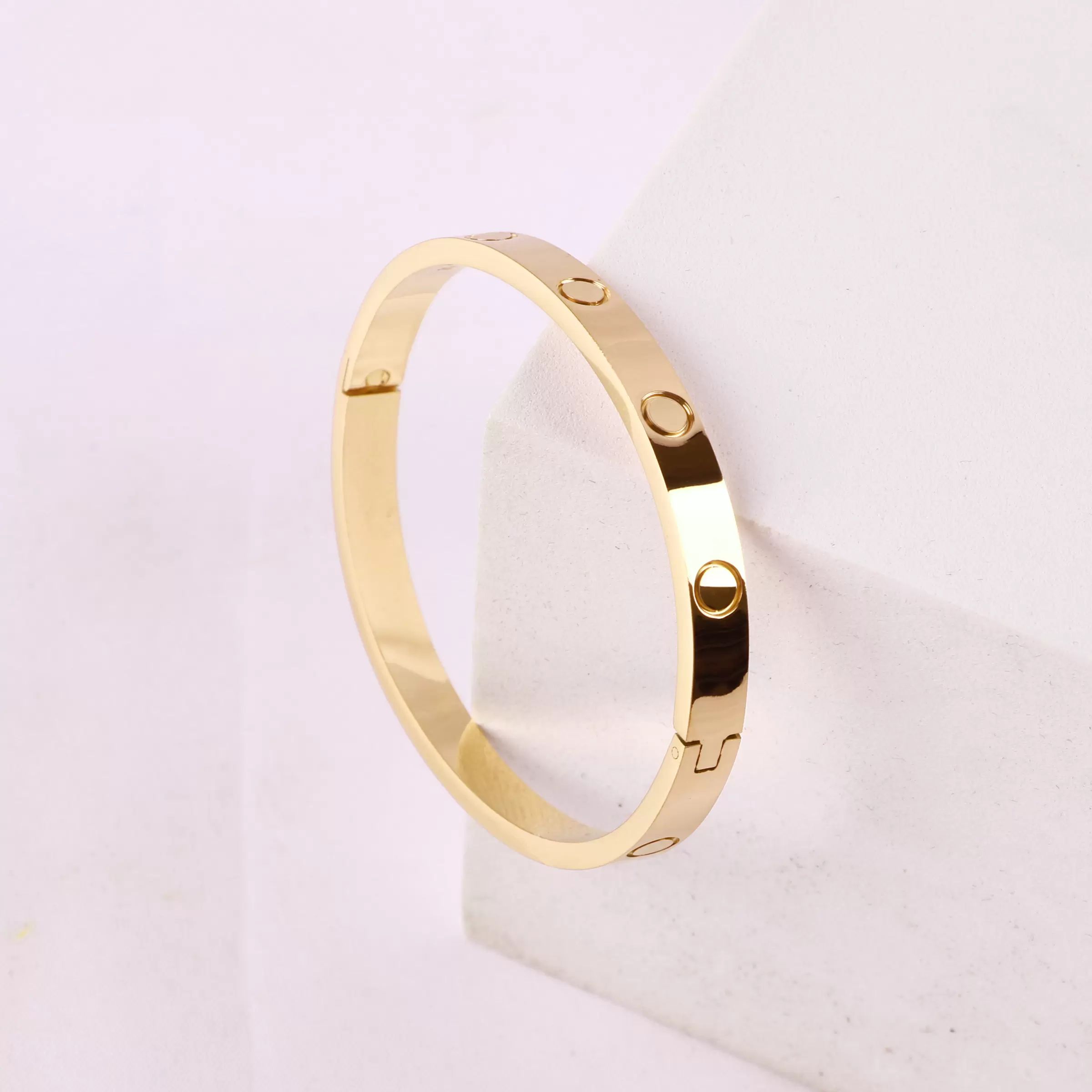 6MM women gold no diamond