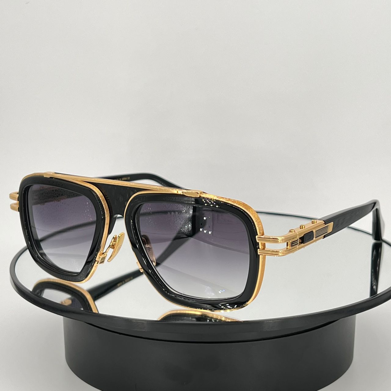 light black gold gradient grey lens