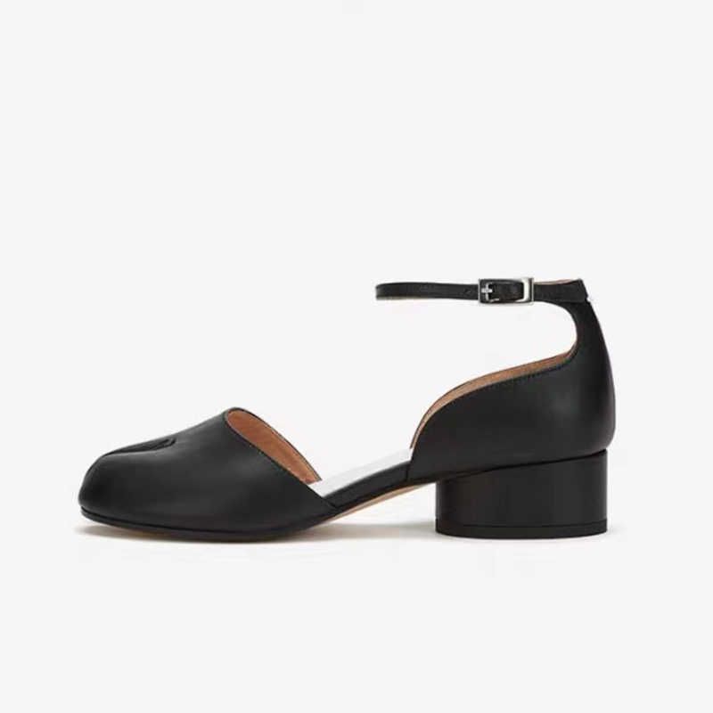 Zwarte sandalen van 3 cm