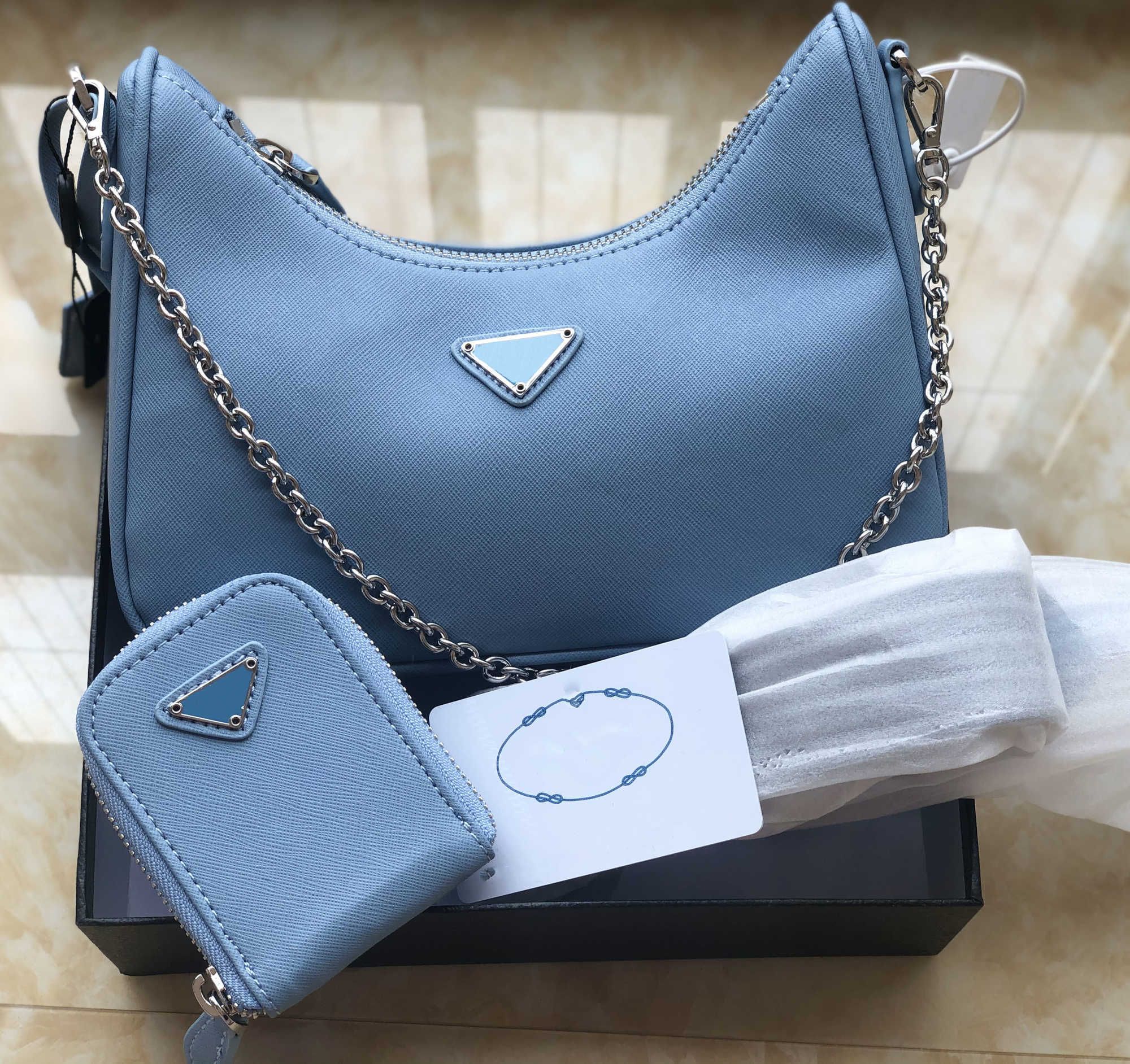 22. Leather Blue Bags Silver Chain