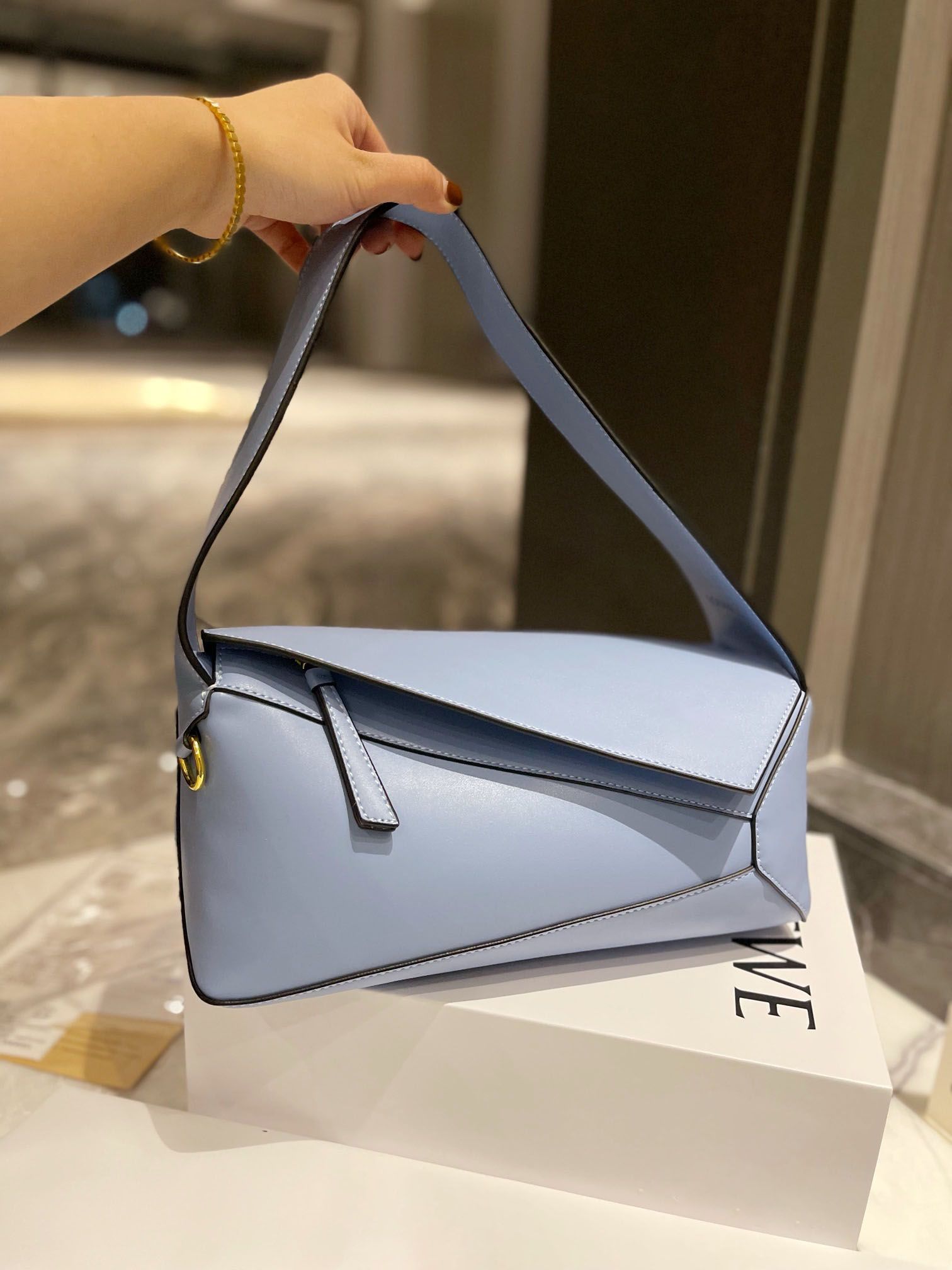 4#146590 Size 29X12cm