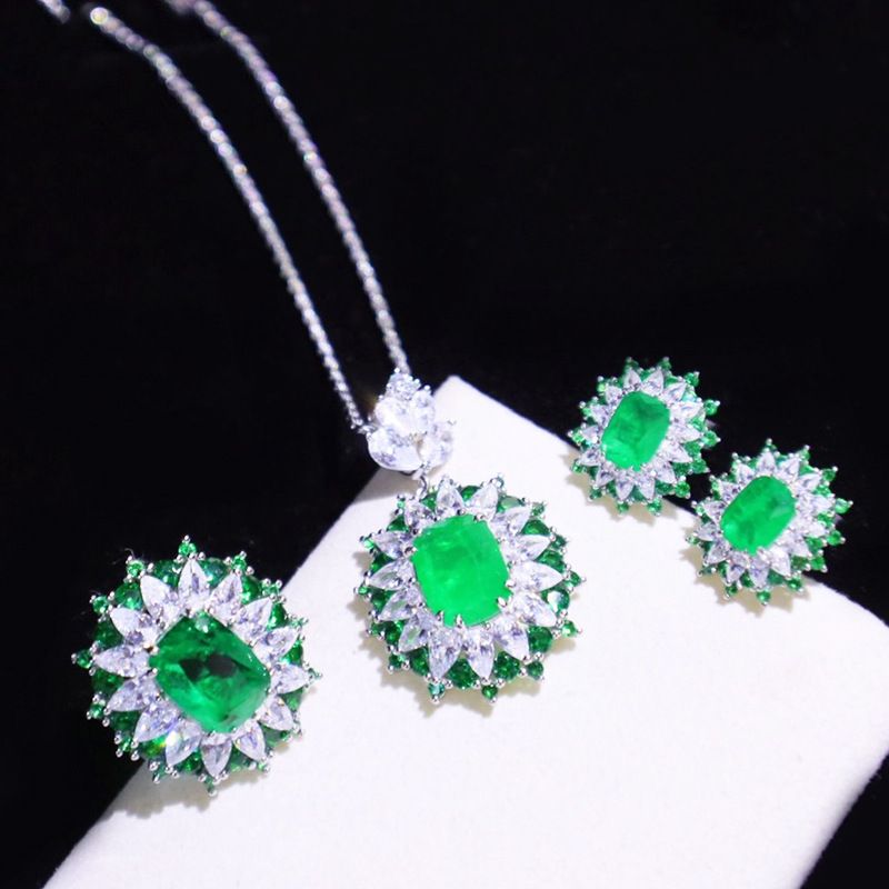 Zestawy biżuterii zielone