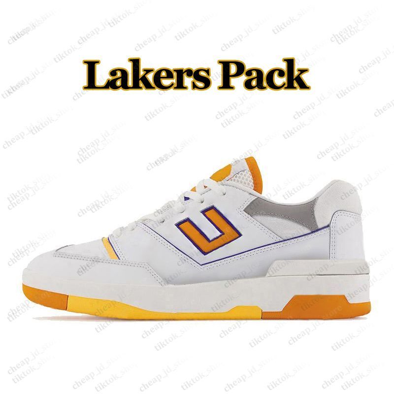 Lakers pack