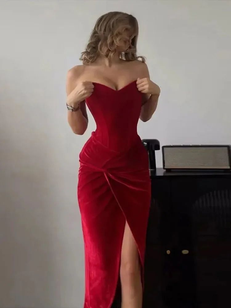Red velvet corset midi with lace-up back