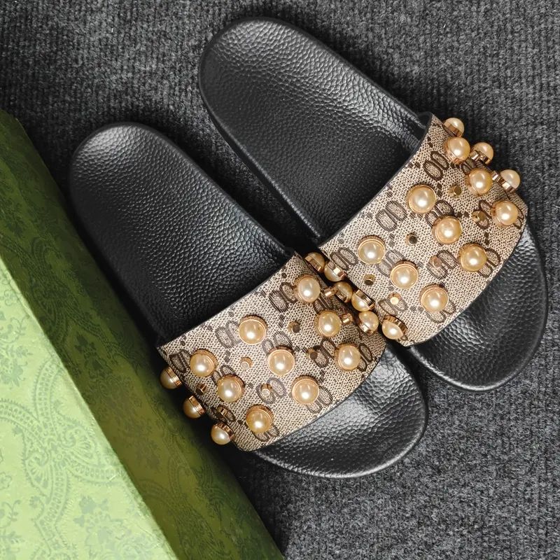 Designers Sandals Luxury Slide Interlocking Women Ladies Hollow new color Platform Slippers Women Slide Sandals Fashion Classics Retro Lovely Sunny Beach Sandals