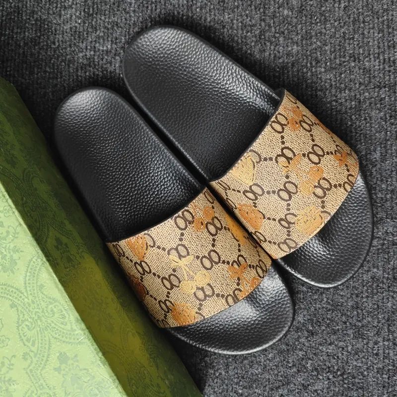 Designers Sandals Luxury Slide Interlocking Women Ladies Hollow new color Platform Slippers Women Slide Sandals Fashion Classics Retro Lovely Sunny Beach Sandals