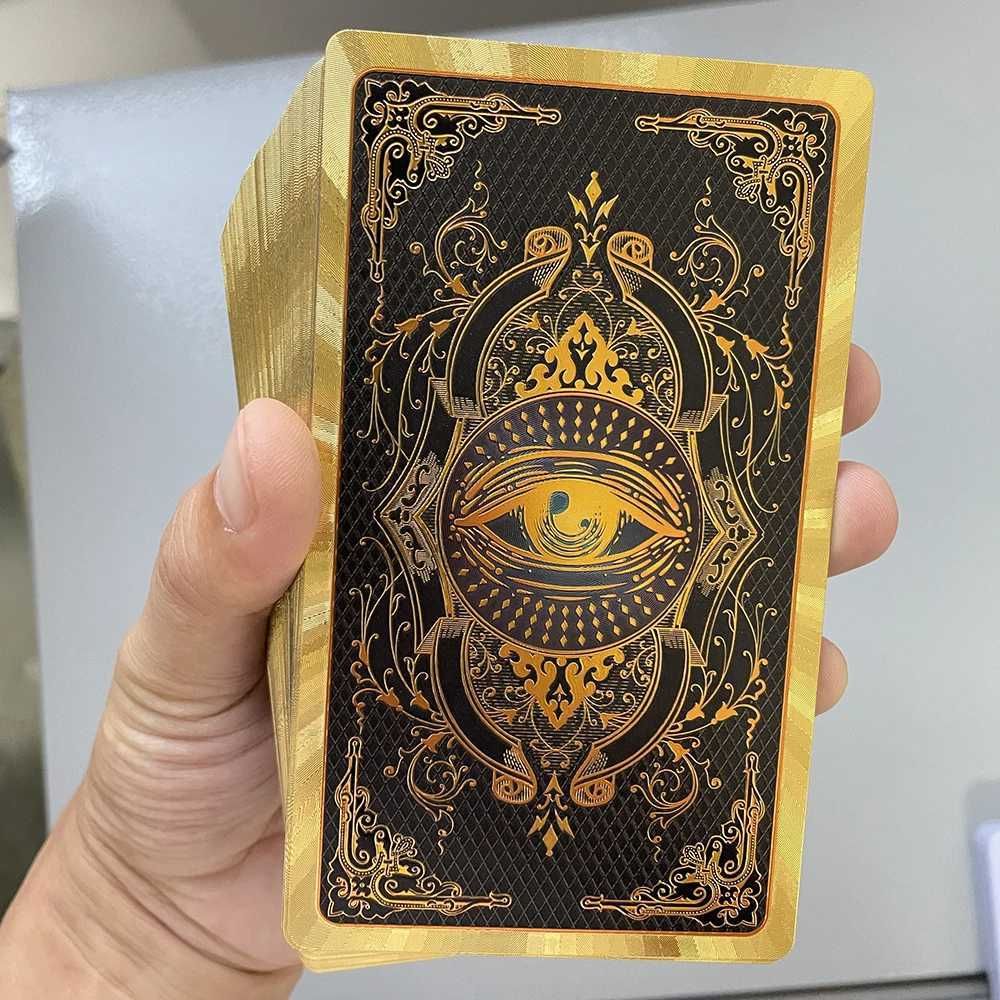 Toro Taro Golden Foil Tarot Deck Spanish - Image 3