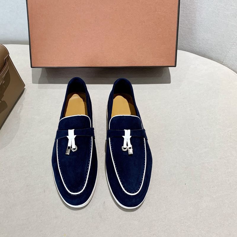 Navy blau