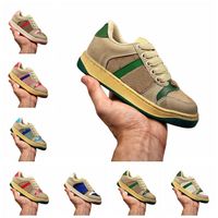 Klasik Bahar Sonbahar Çocuk Tasarımcı Ayakkabı Yumuşak Told Bebek Ayakkabı Erkekler İçin Kızlar Eski Deri Baskı Up Nefes Alabaş Tığ İşaretleri Toddlers Spor Tabakaları 24-35