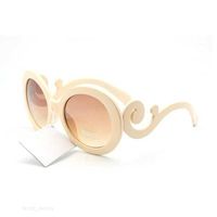 2022 p designer de moda Óculos de sol mulheres modernas quadros pequenos copos de sol redonda redonda na passarela
