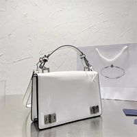 Hochwertige Frauenbrieftaschen und Handtaschen Mode lässige kleine quadratische Taschen einzigartiger Designer One Schulter -Crossbody -Taschen