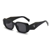 Gafas de sol de diseñador Gafas clásicas Gafas Gafas de sol de playa al aire libre para hombre Mujer Mezcla de colores Opcional Triangular firma 2023