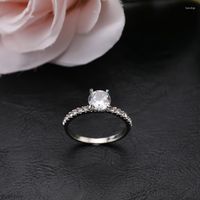 Anéis de casamento que vendem design de cristal de zircão de design para mulheres Presentes de feminina feminina