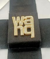 Lüks Kadın Tasarımcı Marka Mektubu Broşlar 18K Altın Kaplama Kaçma Kristal Rhinestone Takı Broş Cazibesi İnci Pin 20 Renkler Marr9026955