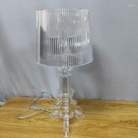 Lampade da tavolo Acrilico trasparente per soggiorno accanto alla lampada a casad Desco Desco