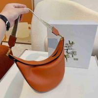 عبور الأكياس المسائية نصف MOOM مصمم Women Hobo Handbag Vintage Simple Counter Crossbody 220822