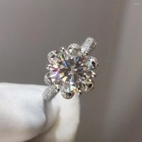 클러스터 반지 Geoki Luxury Wedding 925 Sterling Silver Perfect Cut Passed Diamond Test 3 CT D 컬러 VVS1 Moissanite Flower 형 반지